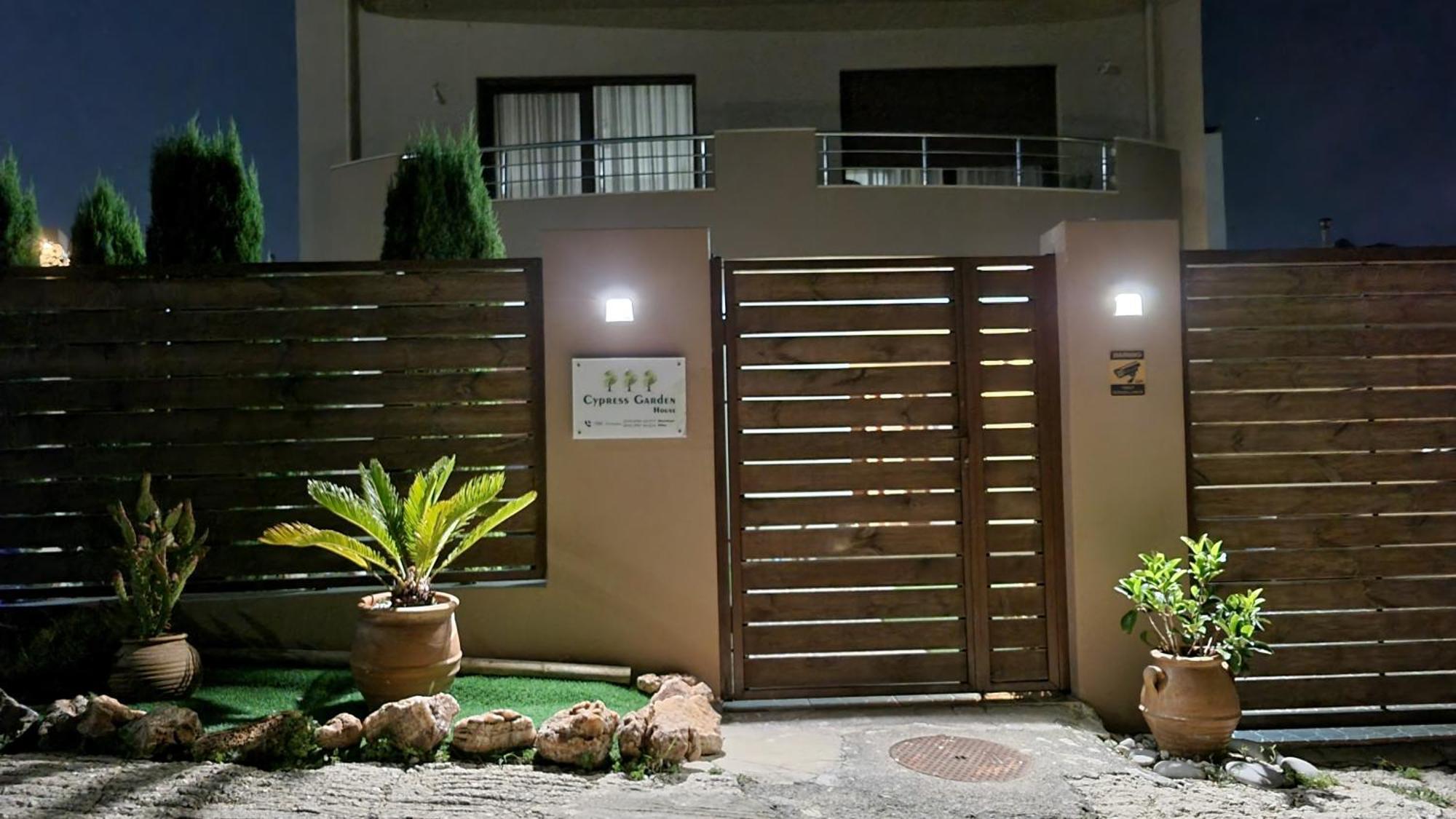Apartamento Cypress Garden House Gazi Exterior foto